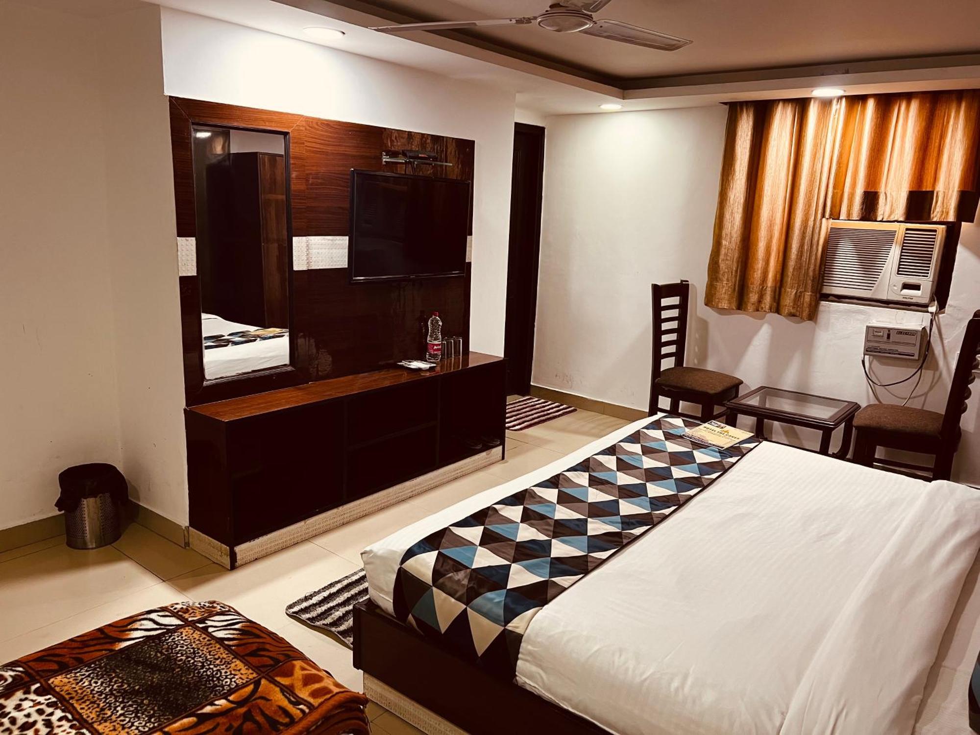Hotel Le Mount Plaza Near Igi Airport Delhi Nuova Delhi Esterno foto